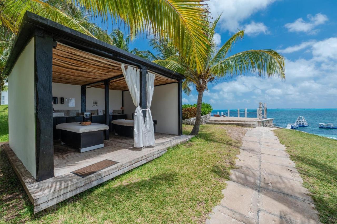 Hotel Dos Playas Faranda Cancún Esterno foto