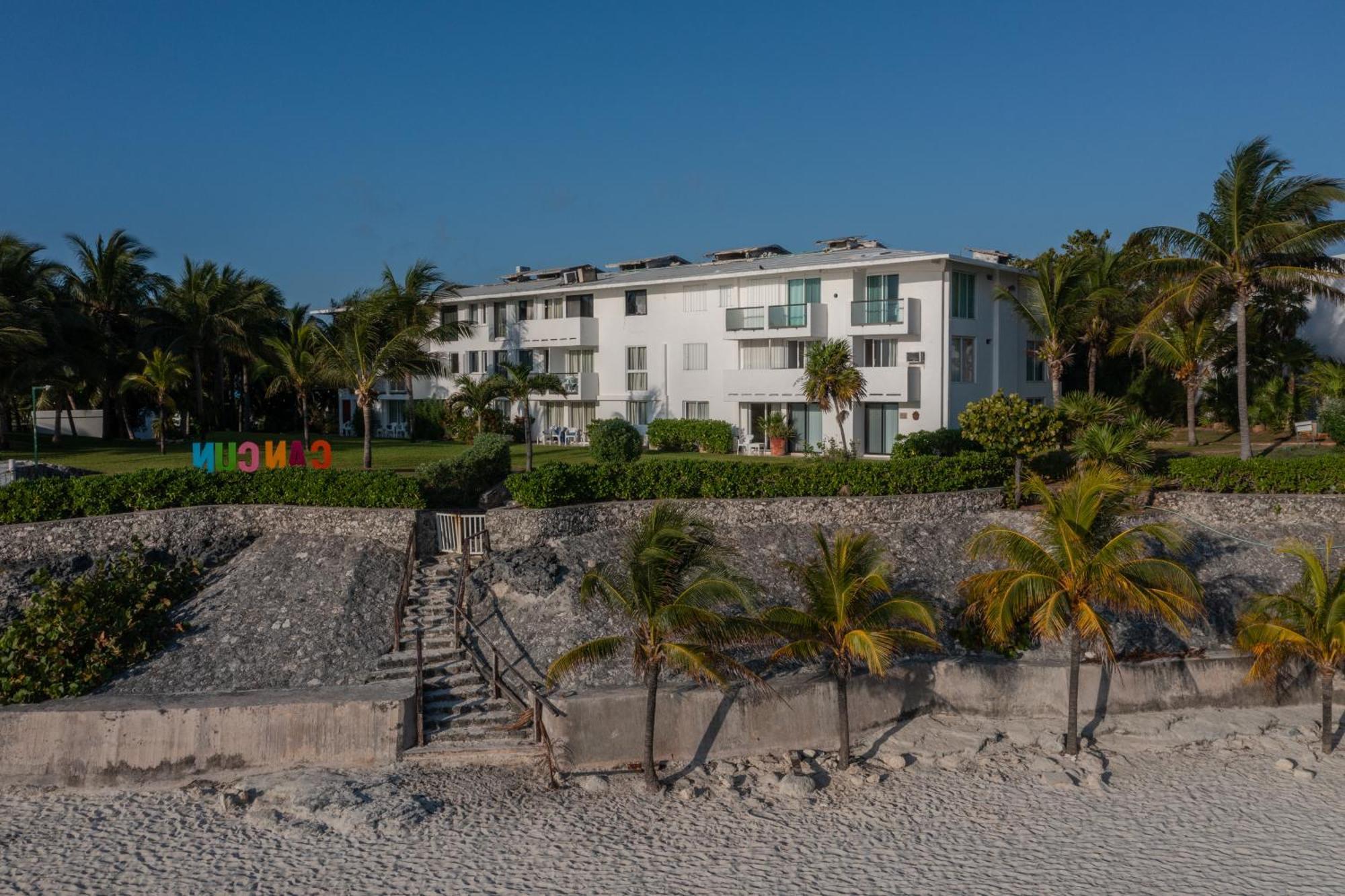 Hotel Dos Playas Faranda Cancún Esterno foto
